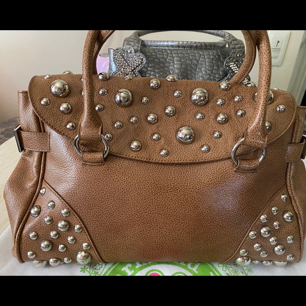 🎉🎉2X Host Pick🎉🎉Charm and Luck Bag - Picture 9 of 10